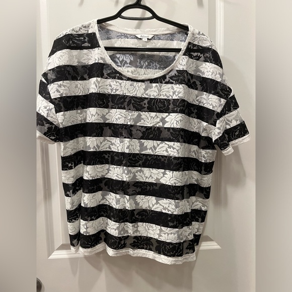 Fancy sheer t shirt - Picture 5 of 6